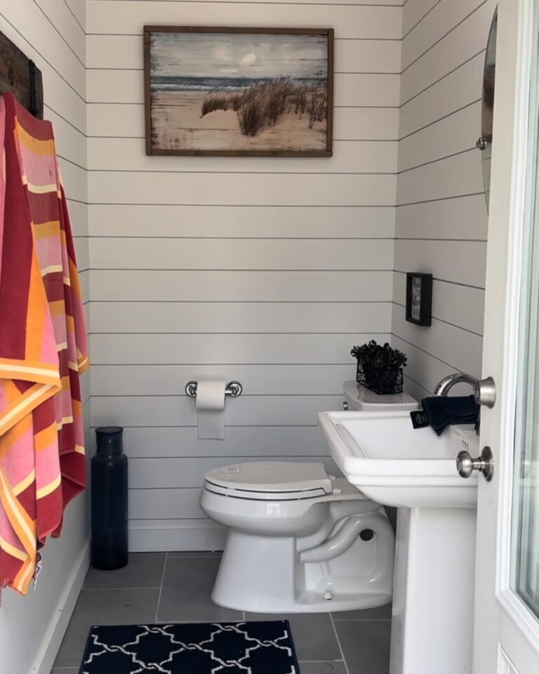 9C193ADD-968B-41C7-9E39-694D25A14749